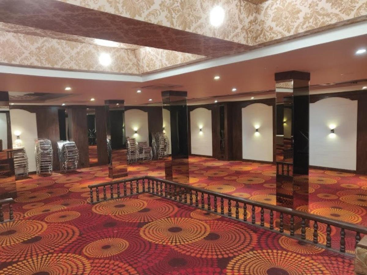 Hotel Vinayak Palace Bilaspur  Exterior photo